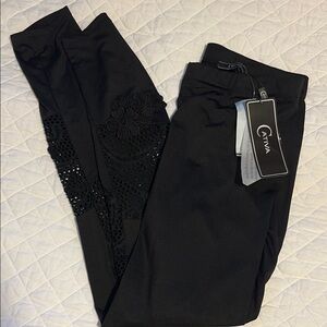 Cativa Black Leggings with Floral Lace Detail size M NWT